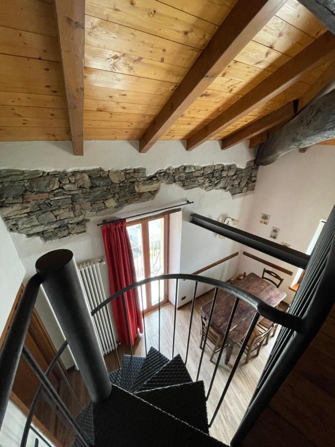 Hotel La Torre Castiglione dʼIntelvi Buitenkant foto