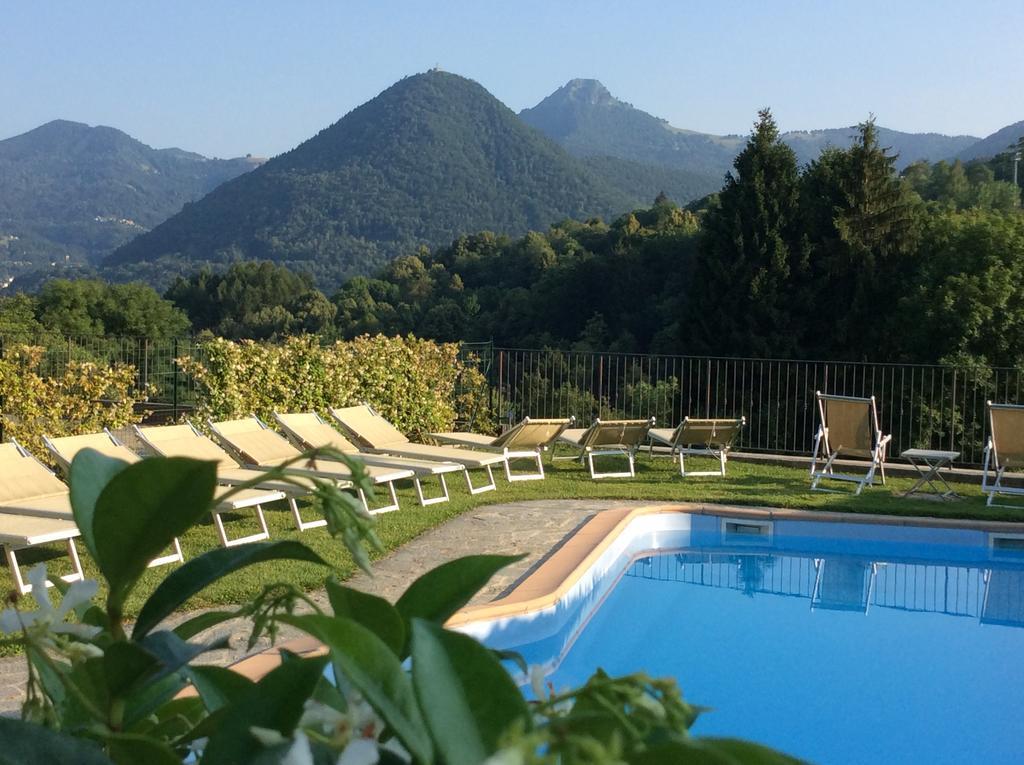 Hotel La Torre Castiglione dʼIntelvi Buitenkant foto