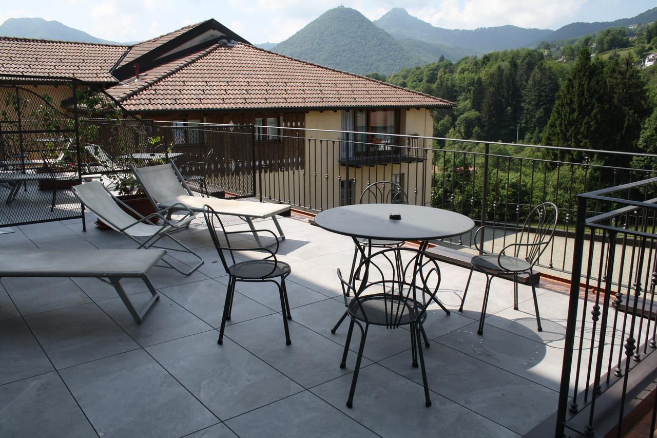 Hotel La Torre Castiglione dʼIntelvi Buitenkant foto